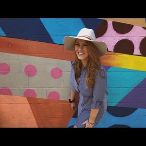 Meet your Posher, Madison